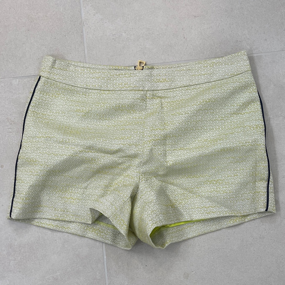 Chic High Waist Women's Shorts in Light lime/yellow  color